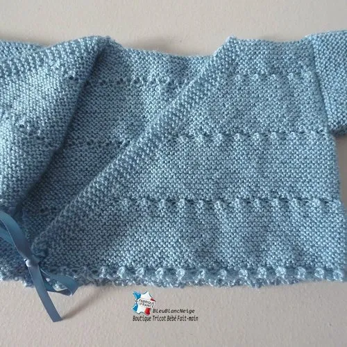 Brassière 3 mois,  croisée bleu clair layette bb, laine calinou bergère de france,  tricot bebe, sur commande