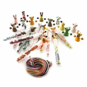 Kit 12 tubes 7grs perles en bois avec animaux et coton ciré