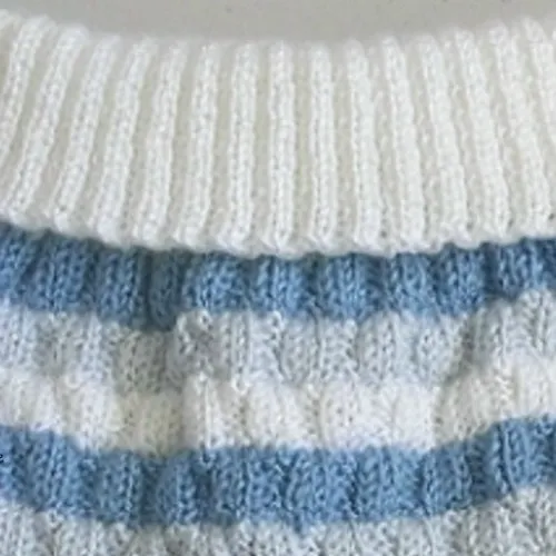 Pantalon bébé, naissance, 3 couleurs laine calinou, blanc, azur, bleu clair, tricoté main, layette tricot sur commande